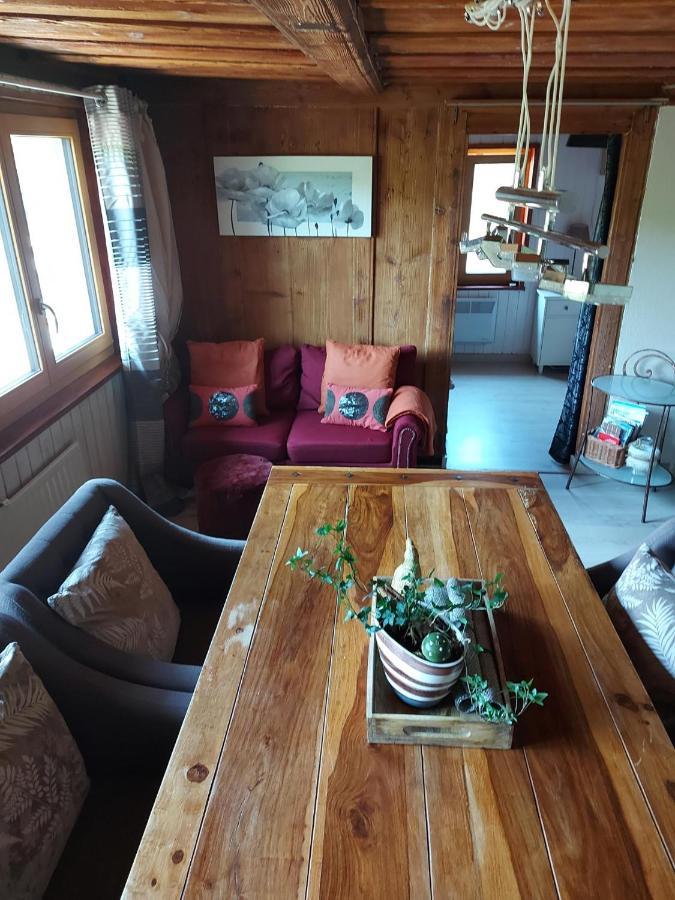 Petite Maison Sur La Colline Du Gibloux: 1Chambre,1 Salon Et Salle De Bain Prives Au Rez De Chausse, Piscine Exterieur Et Bbq , Le Chatelard  Екстер'єр фото